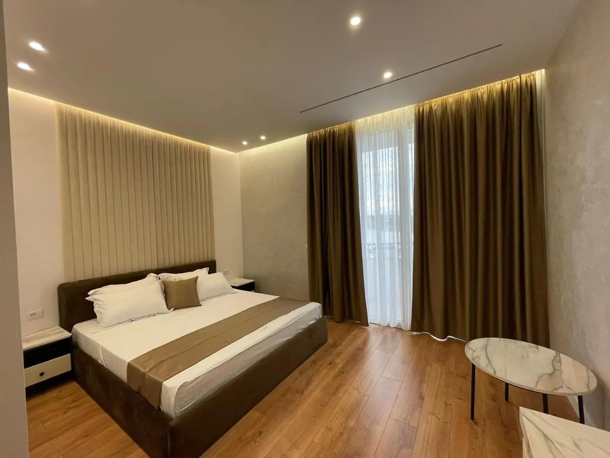 Hotel Ujvara Belsh