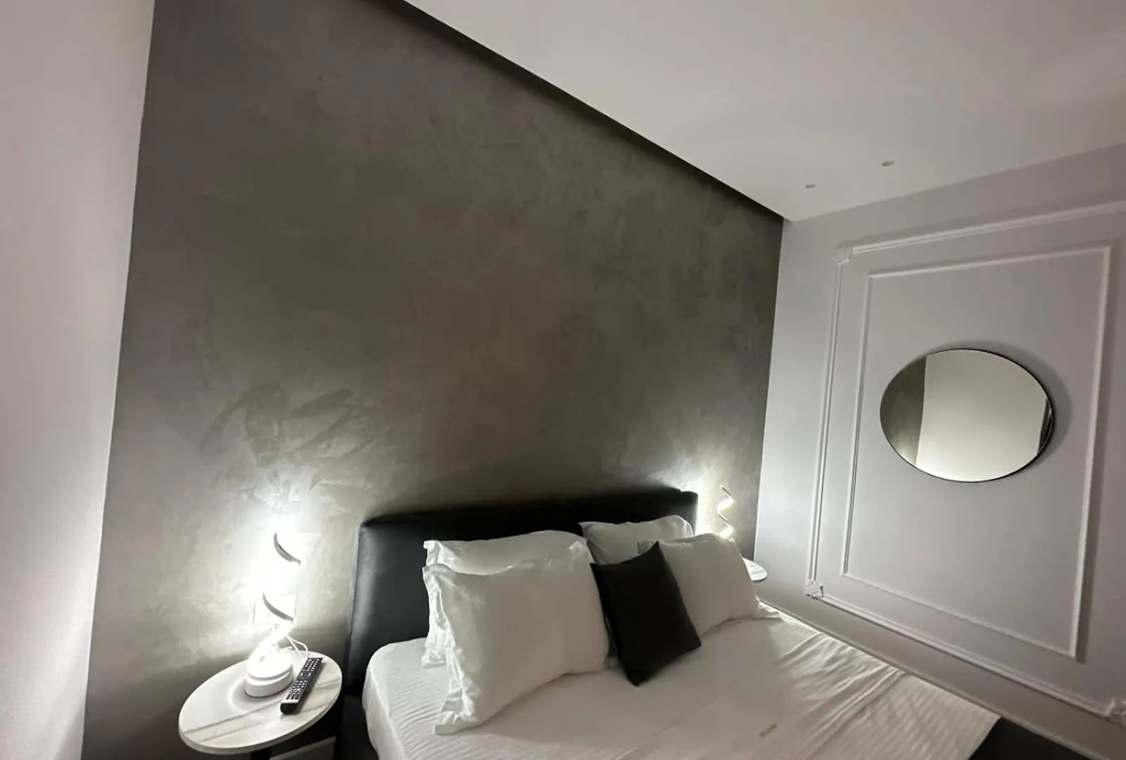 Hotel Ujvara Belsh